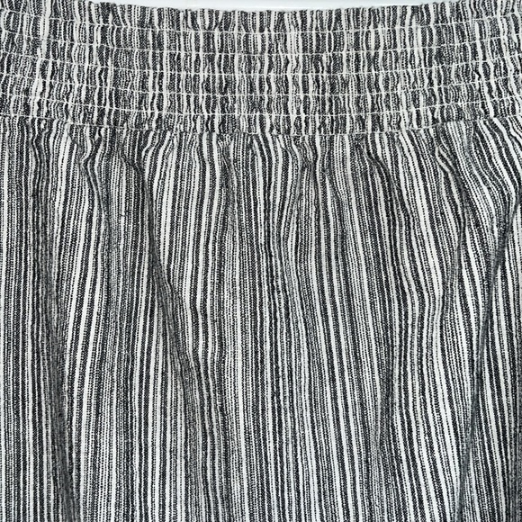 Vince Camuto Off the Shoulder Gray White Striped Dress, Size Small, Linen Blend - Picture 7 of 16